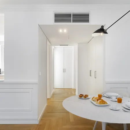 Whome Luxury Downtown In The Heart Of Apartment